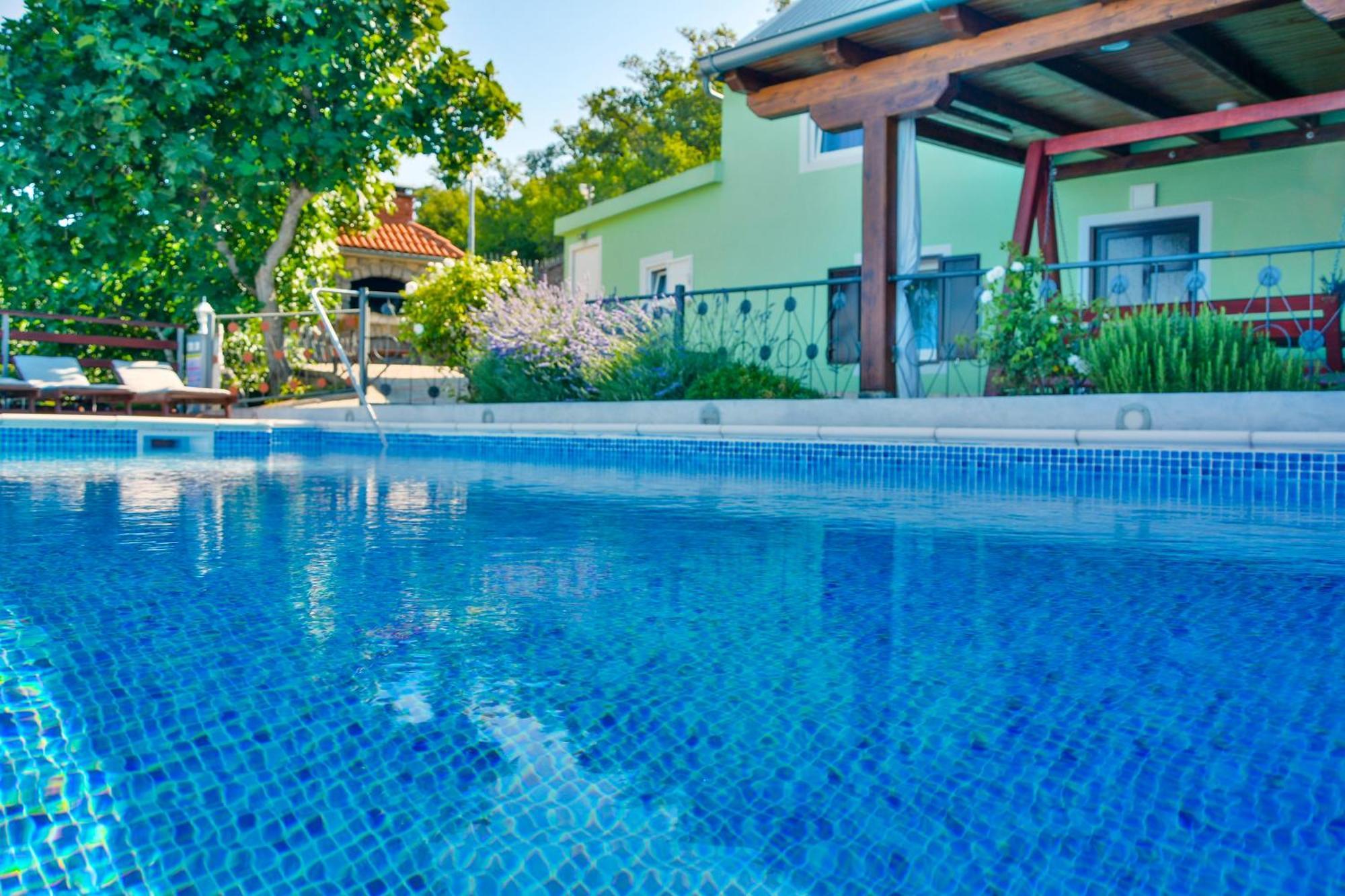 Vacation Home Tea เซนญ์ ภายนอก รูปภาพ